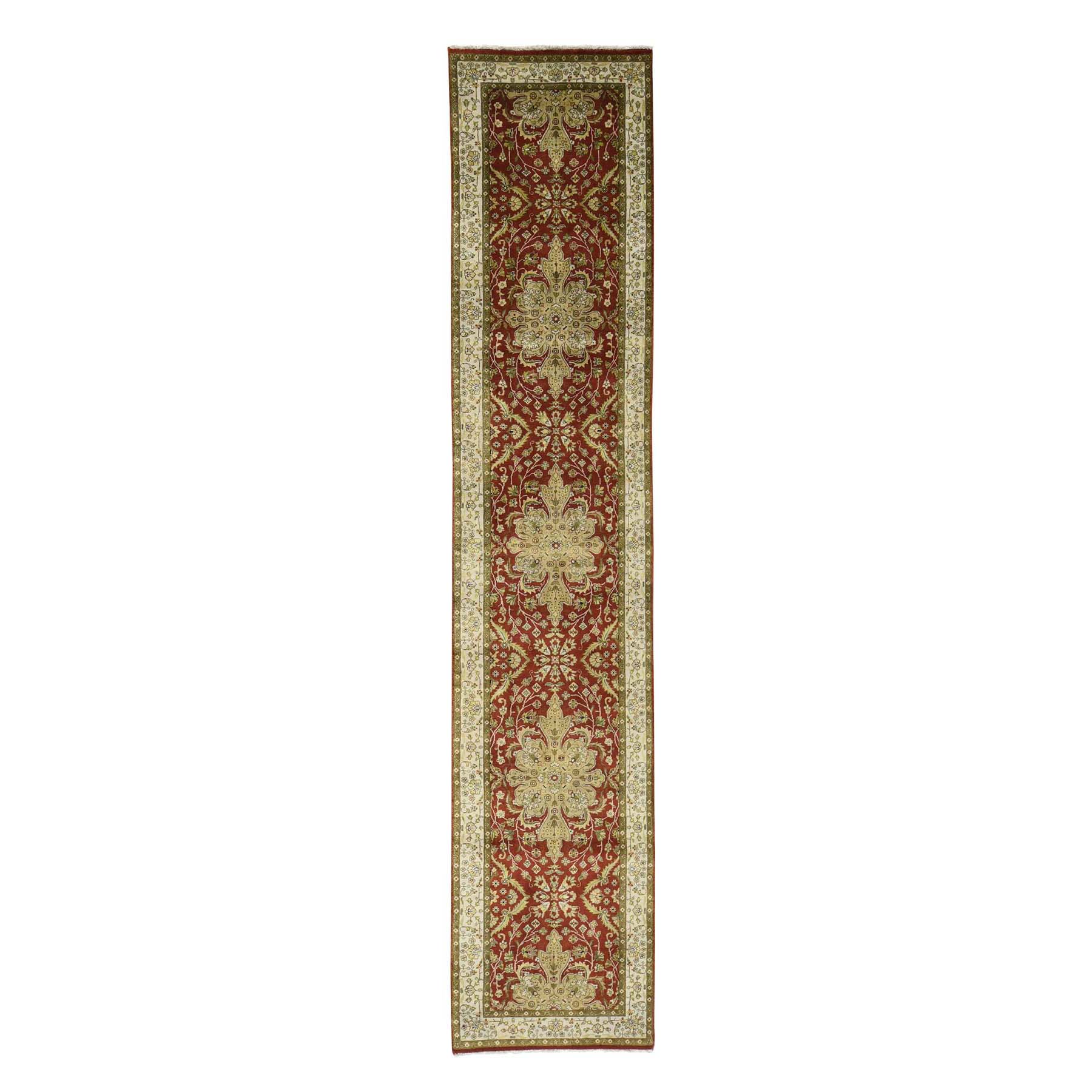 Traditional New Zealand Wool Hand-Knotted Area Rug 2'4
